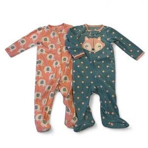 Carters footie pajamas size 9M
